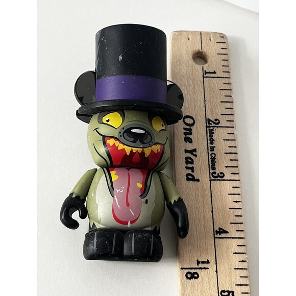 DISNEY VINYLMATION CHASER ED HYENA FROM LION KING LONG TONGUE - Picture 6 of 7
